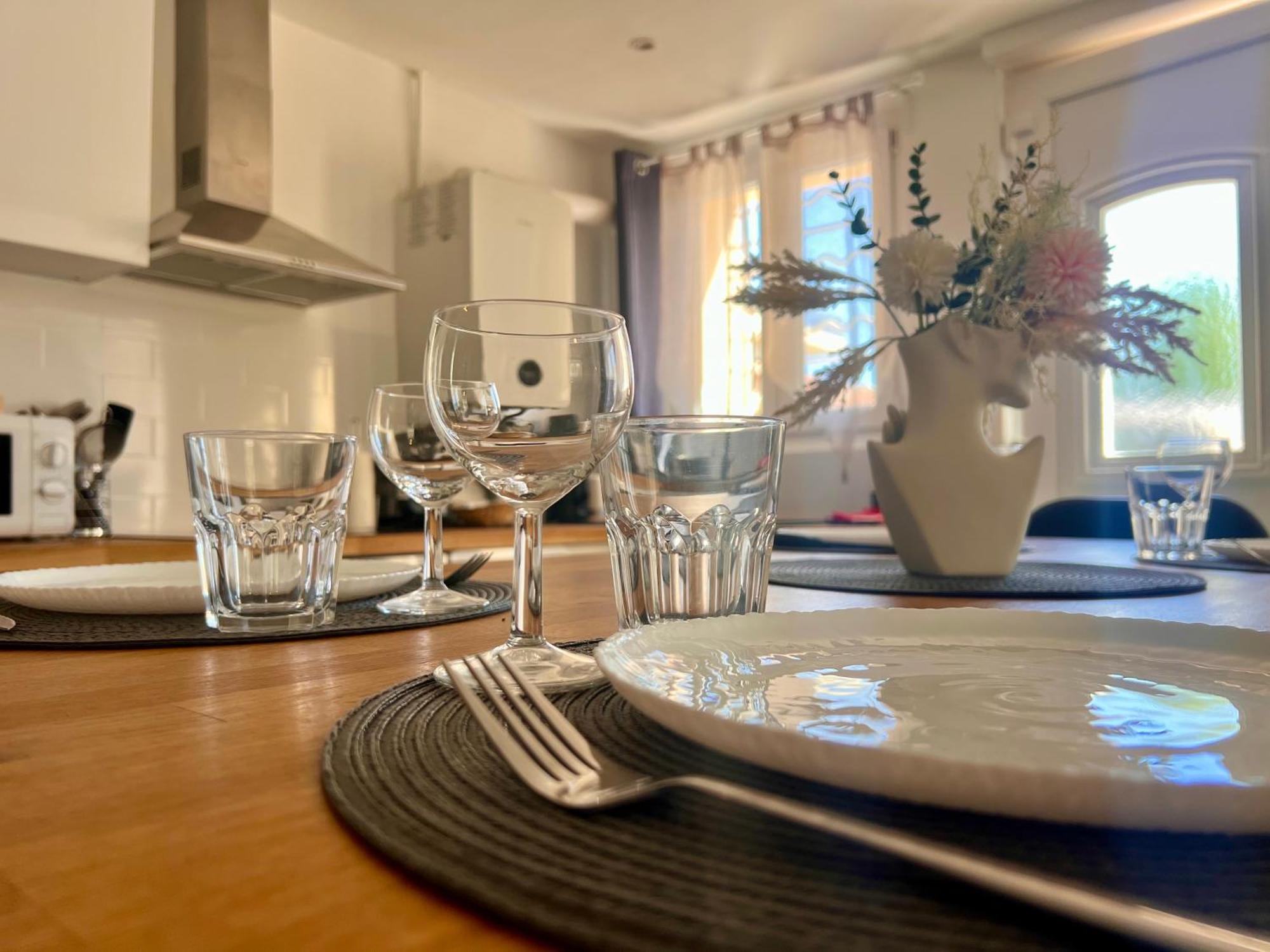 אנטיב Provence Deux Chambres & Jardin מראה חיצוני תמונה